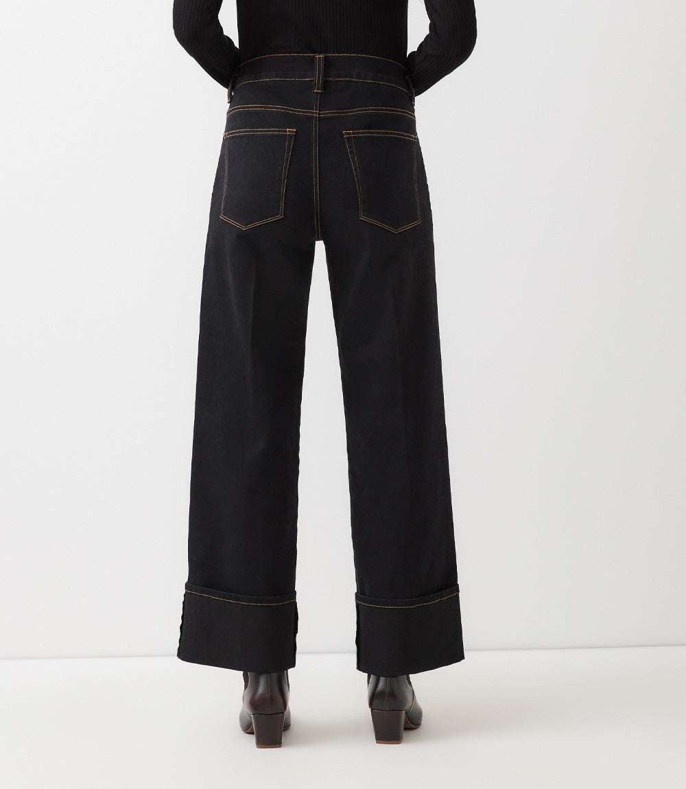 Cuffed Cropped Jeans