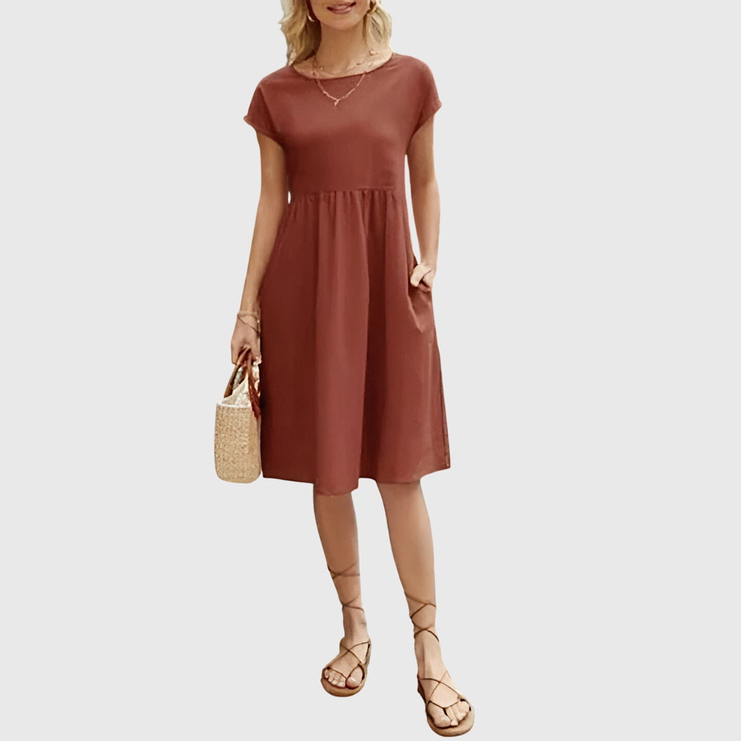 Betty | Casual Mini Dress with Short Sleeves and Pockets