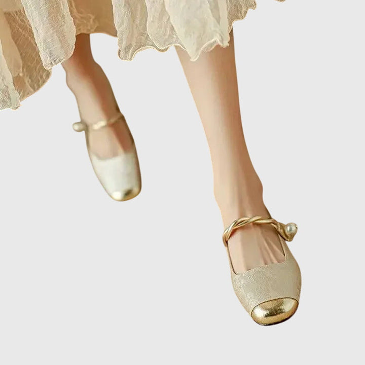 Courtney | Mary Jane Shoes with Embellished Heel and Twisted Strap