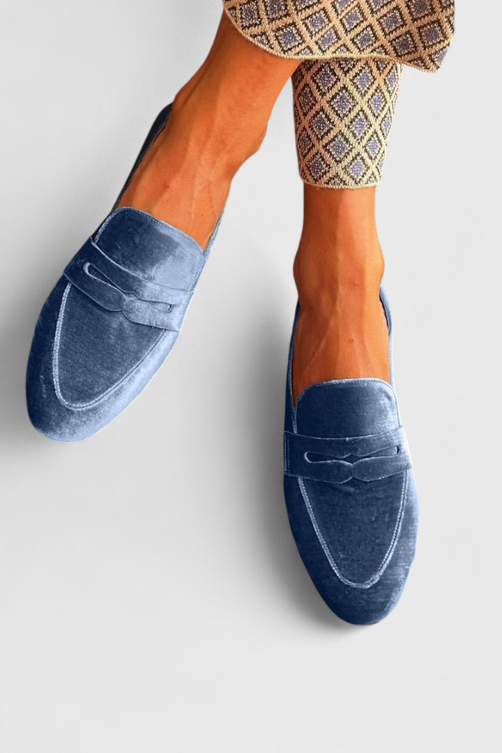 Darlene | Loafers with Penny Strap and Round Toe