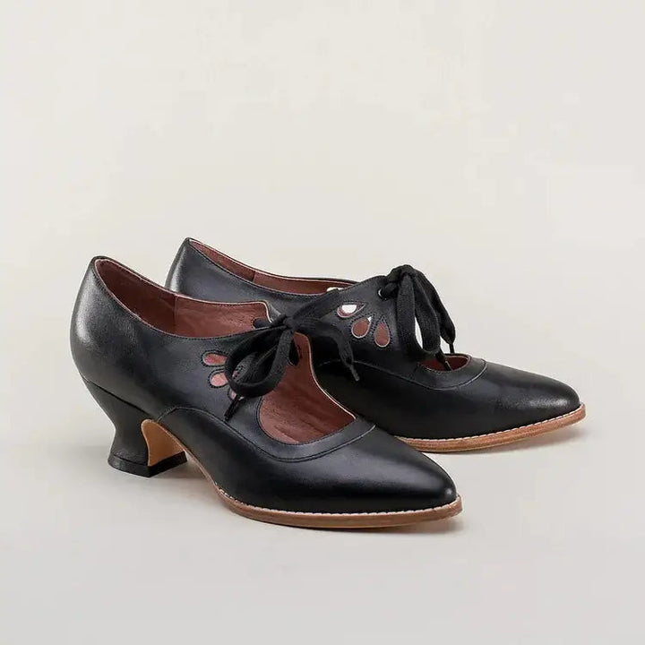 Darlene | Mary Jane Shoes with Strap and Cutout Detail