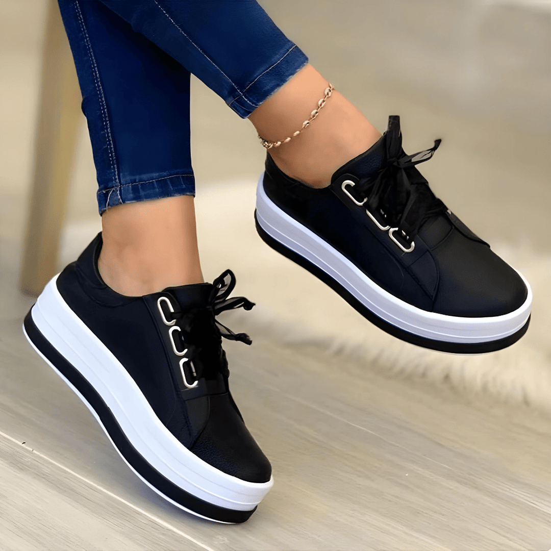Donna | Platform Sneakers with Lace Up and Rubber Sole