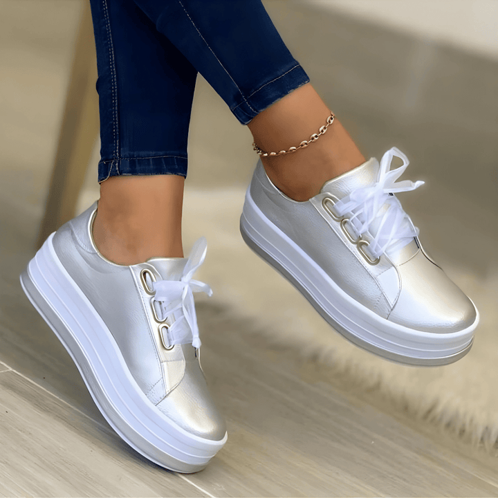 Donna | Platform Sneakers with Lace Up and Rubber Sole