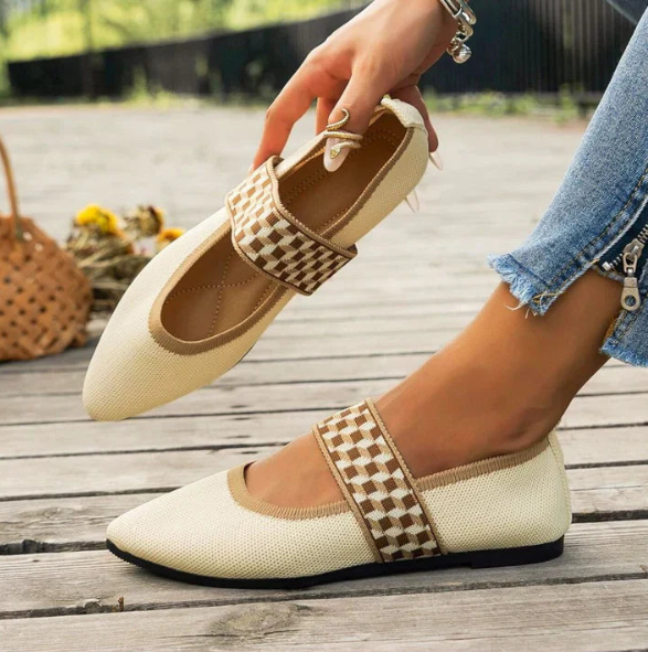 Edna | Pointed Toe Ballet Flats with Elastic Strap