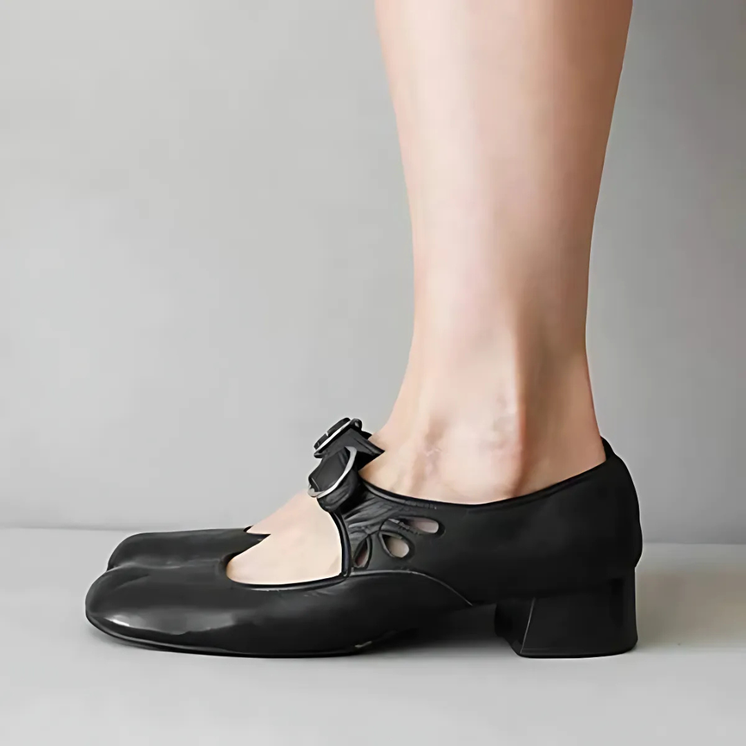 Erica | Mary Jane Shoes with Buckle Strap and Block Heel