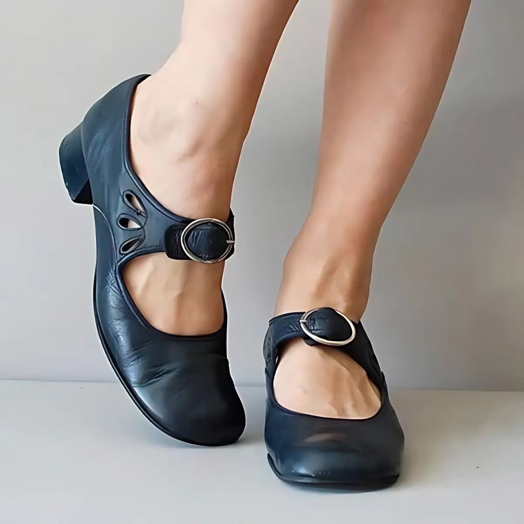Erica | Mary Jane Shoes with Buckle Strap and Block Heel