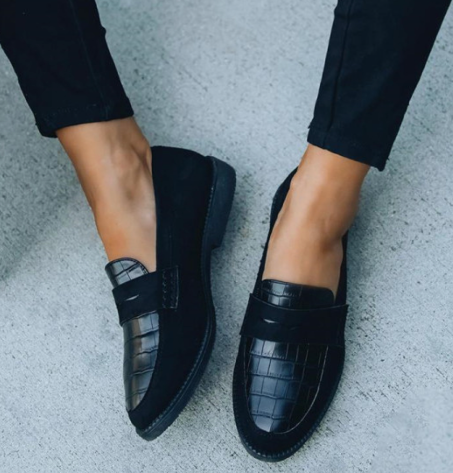 Evelyn | Crocodile Embossed Loafers with Slip On Design