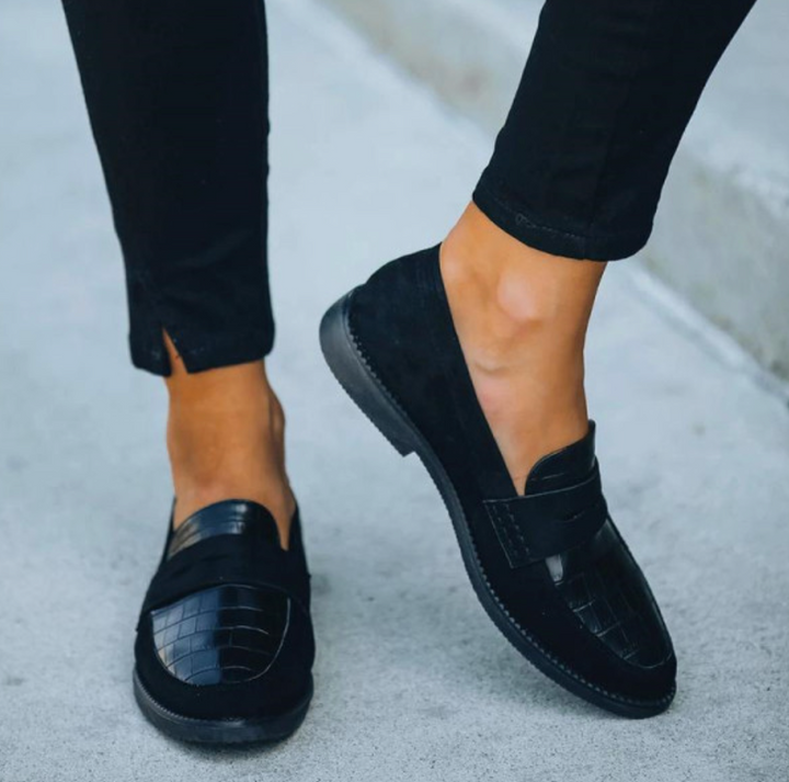 Evelyn | Crocodile Embossed Loafers with Slip On Design