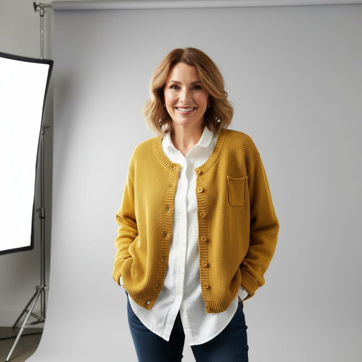 Genevieve | Cardigan with Crew Neck and Button Front