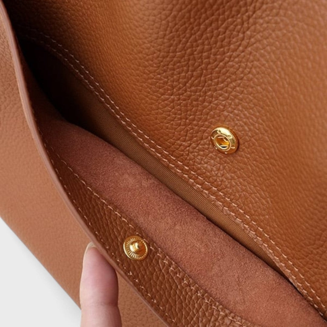 Grace | Leather Shoulder Bag with Top Handle and Snap Closure