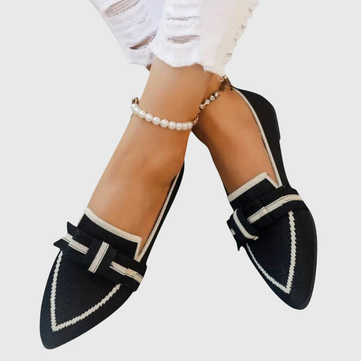 Helene | Flat Loafers with Bow Detail and Pointed Toe