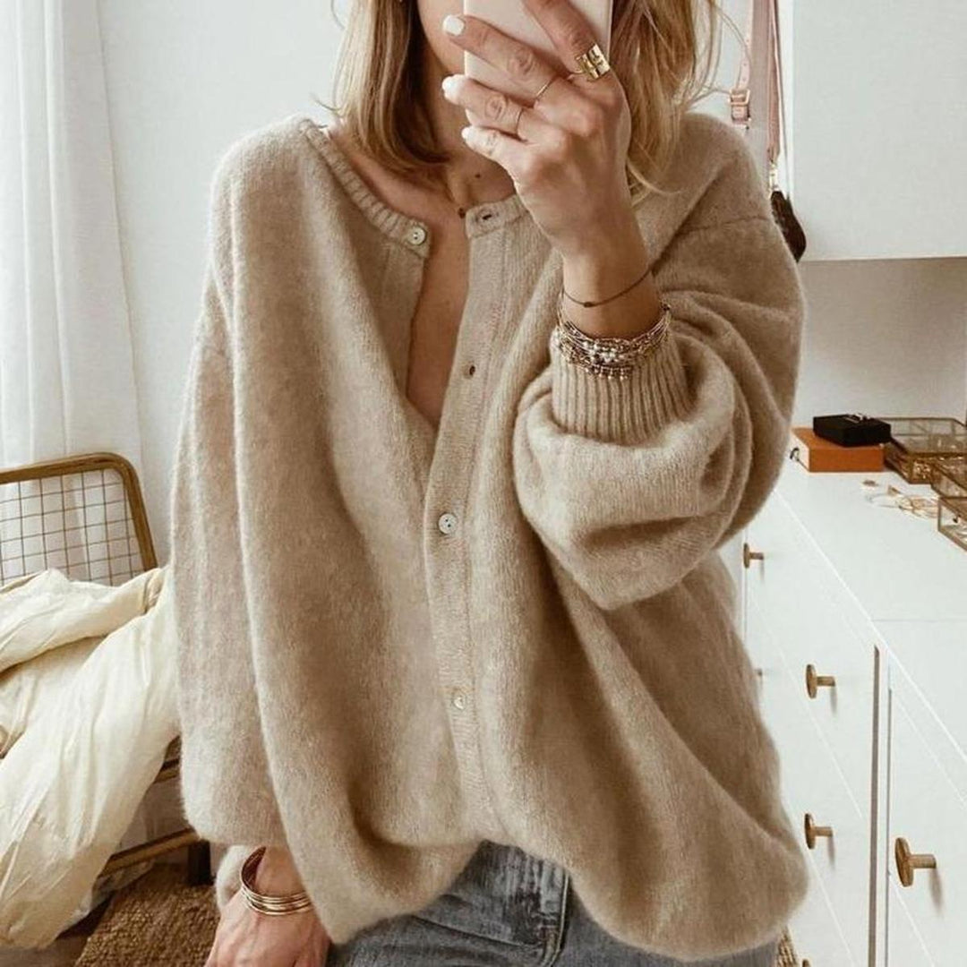 Jacqueline | Cardigan Sweater with Button Closure and Ribbed Cuffs