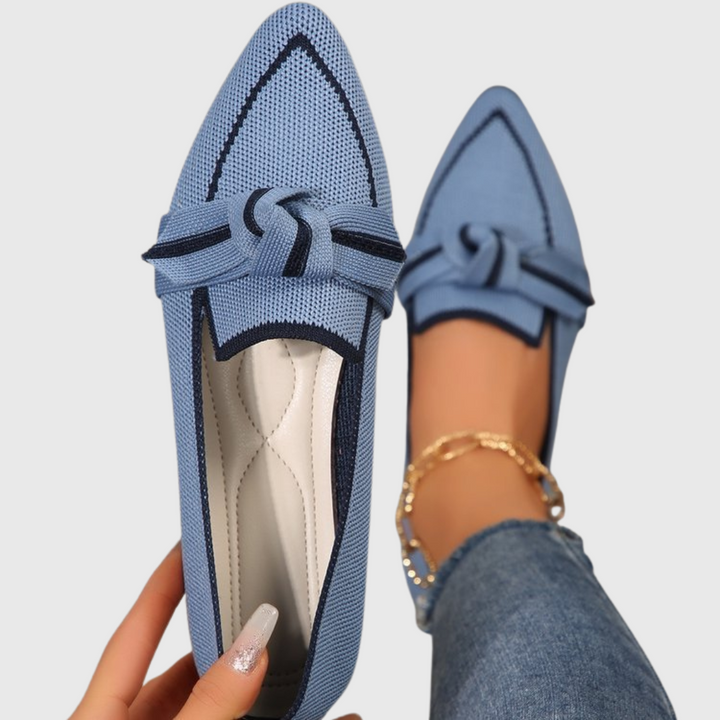 Karen | Loafers with Bow Detail and Pointed Toe
