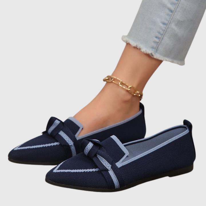 Karen | Loafers with Bow Detail and Pointed Toe