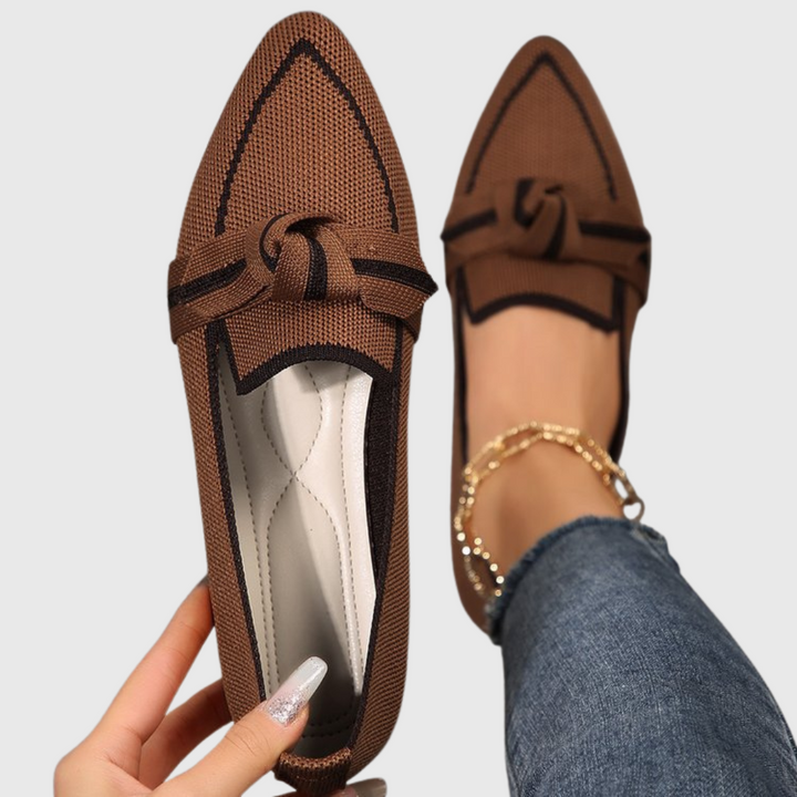 Karen | Loafers with Bow Detail and Pointed Toe