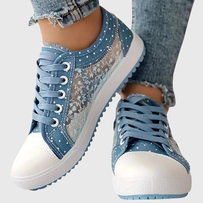 Kathy | Sneakers with Lace and Polka Dot Detail