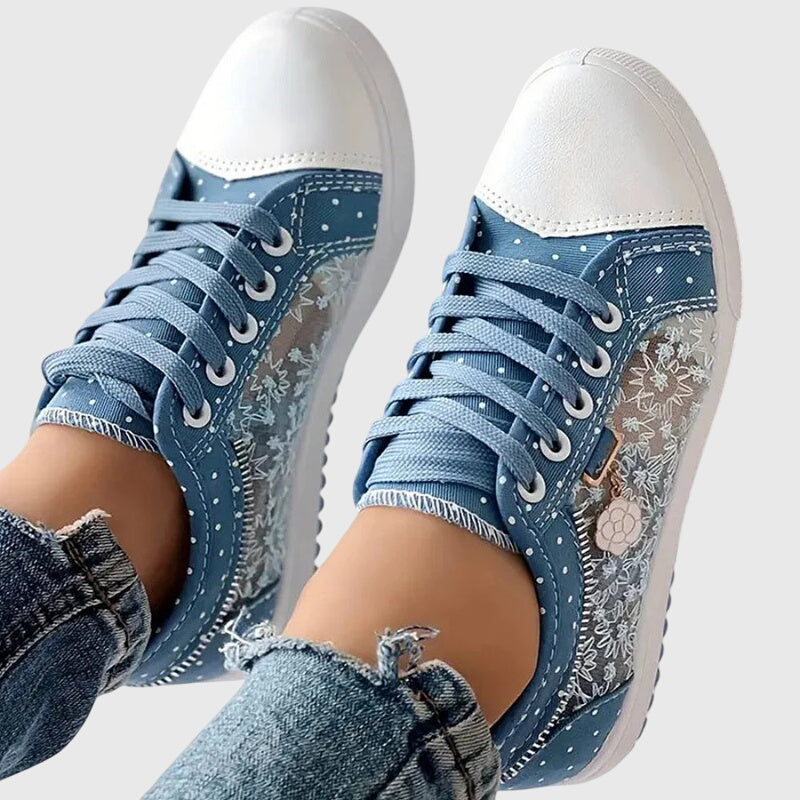 Kathy | Sneakers with Lace and Polka Dot Detail