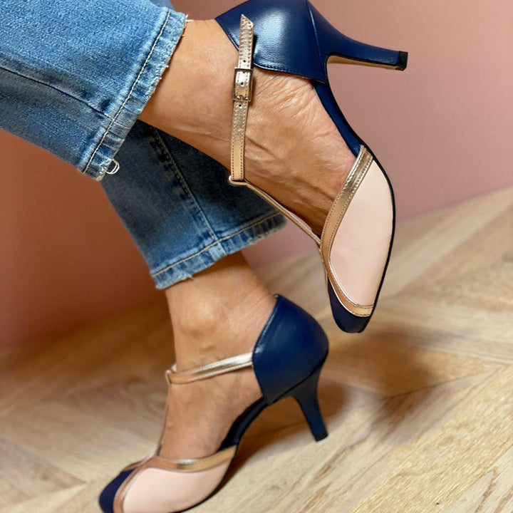 Marilyn | T-Strap Pumps with Round Toe and Buckle Strap