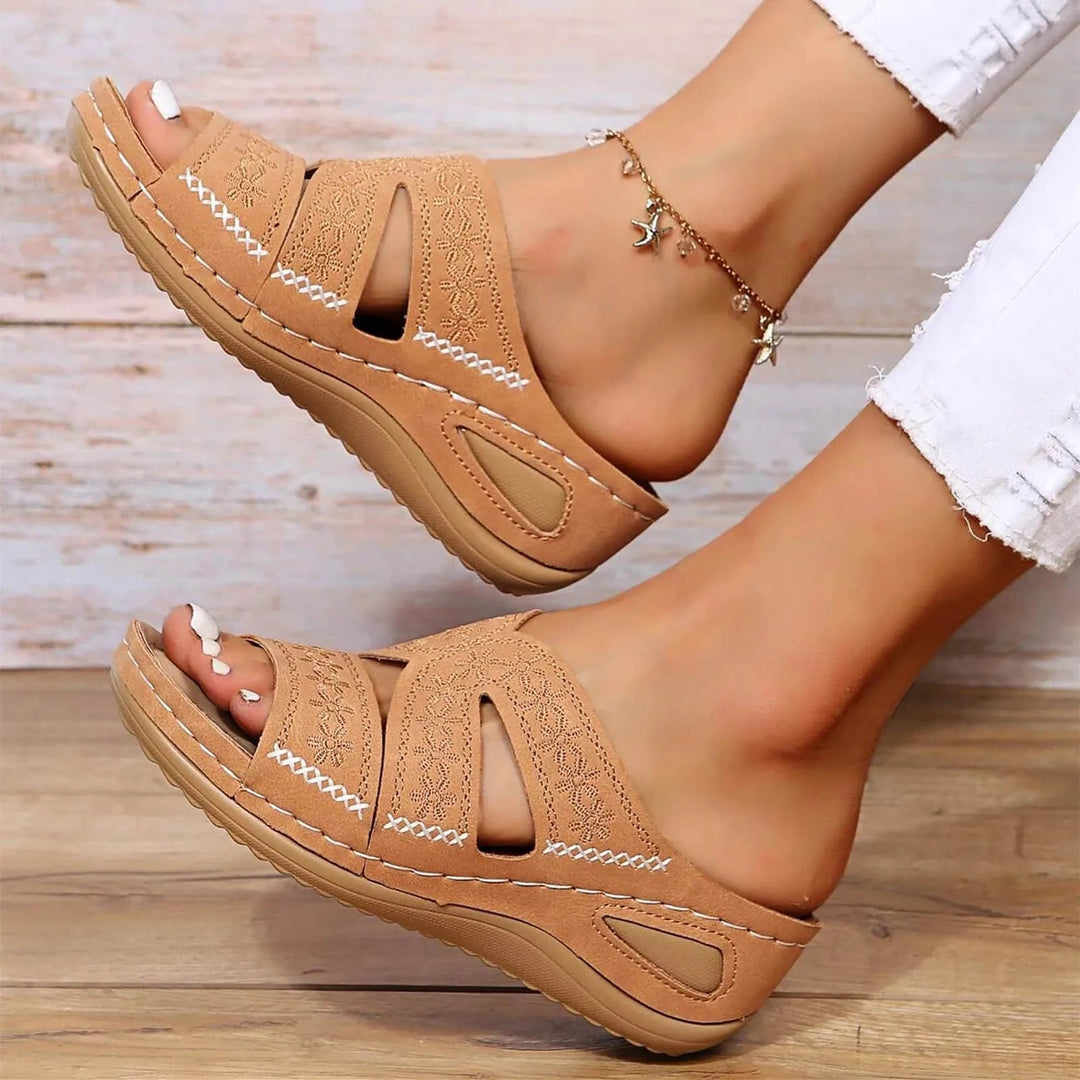 Martha | Orthopedic Sandals with Platform Sole and Cutout Details