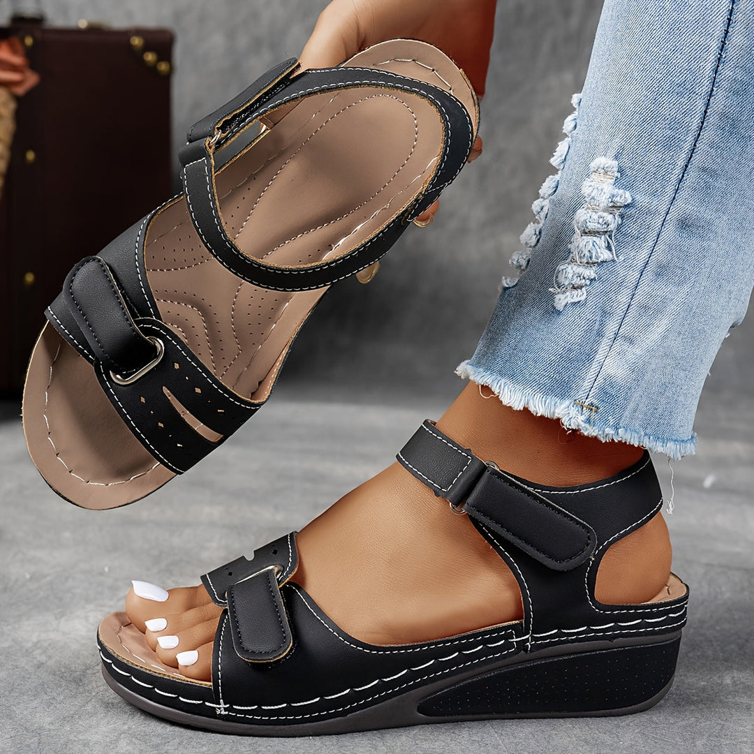 Melissa | Orthopedic Sandals with Adjustable Straps and Cushioned Sole