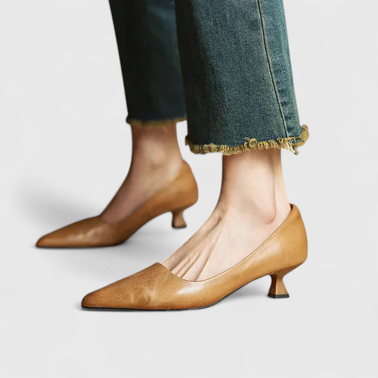 Nadine | Heels with Pointed Toe and Sculptural Heel