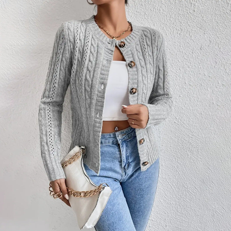 Natalie | Cardigan with Cable Knit and Button Front