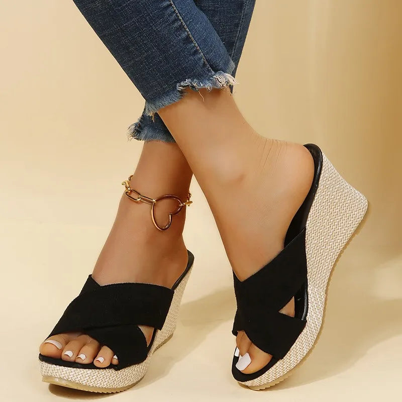 Sabrina | Wedge Sandals with Platform and Cross Straps
