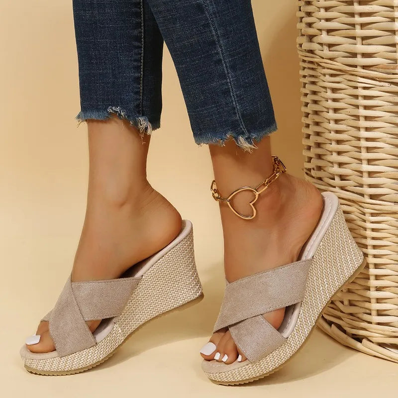 Sabrina | Wedge Sandals with Platform and Cross Straps