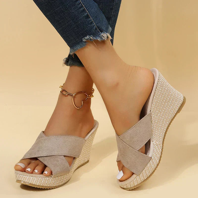 Sabrina | Wedge Sandals with Platform and Cross Straps
