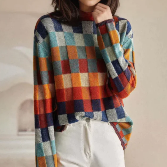 Sylvia | Checkered Sweater with Mock Neck and Long Sleeves