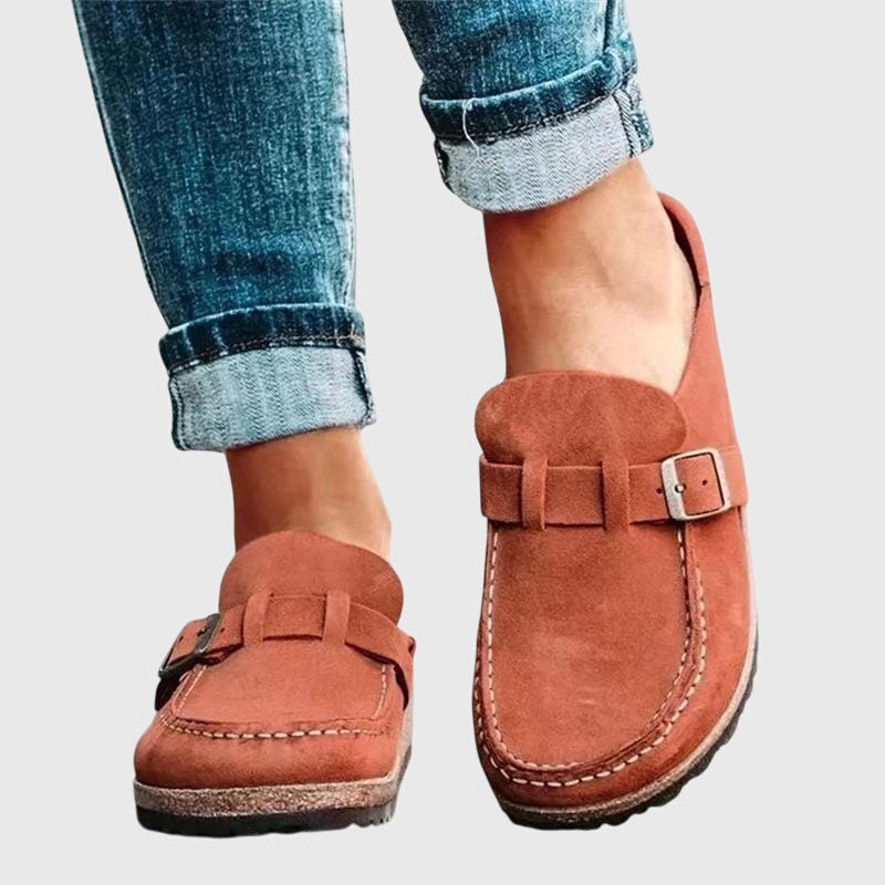 Vicki | Clogs with Buckle Strap and Contoured Sole