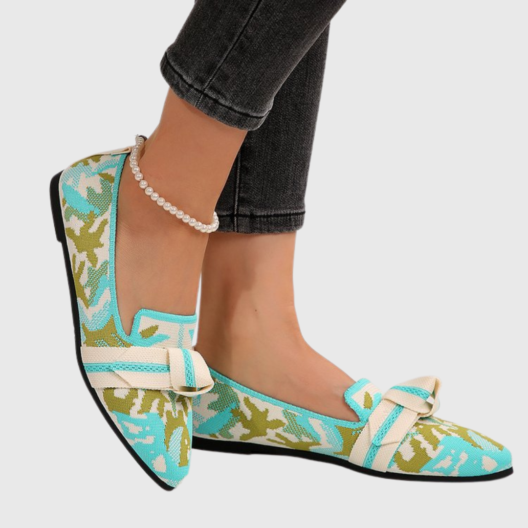 Vicki | Flat Loafers with Bow Detail