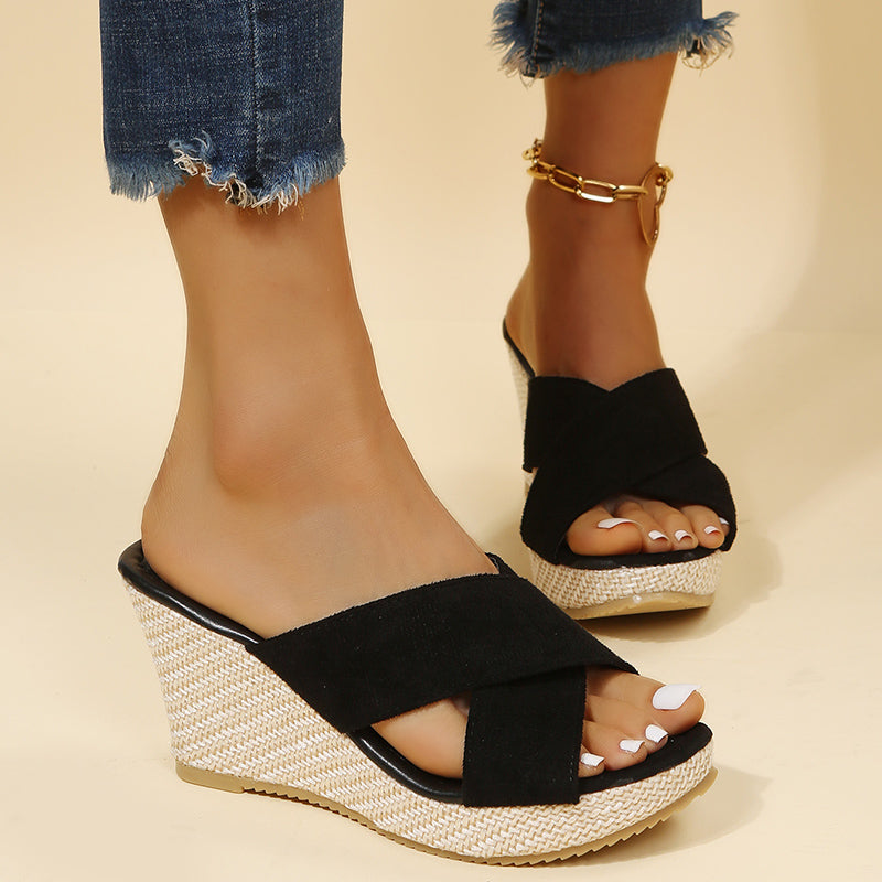 Vicki | Wedge Sandals with Criss Cross Straps and Platform Sole