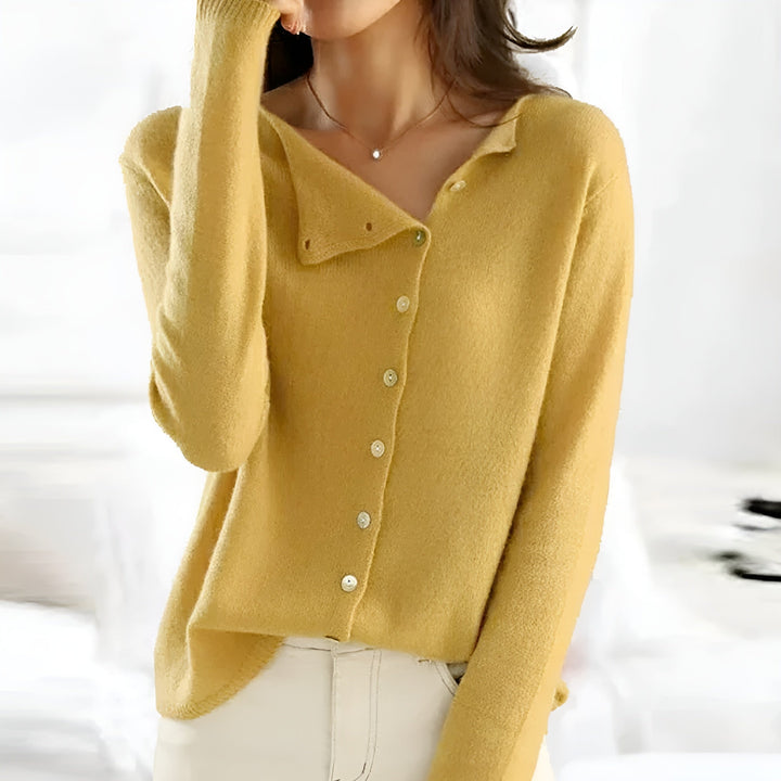 Virginia | Cardigan with Asymmetrical Button Closure